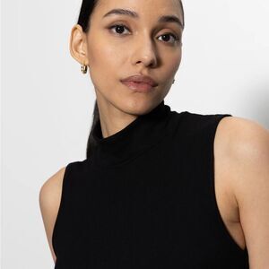 Sanctuary Black Sleeveless Tank Top